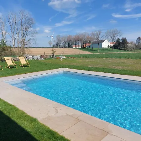 Domaine Privé - Piscine, Home-cinéma&100 Calme * Gembloux