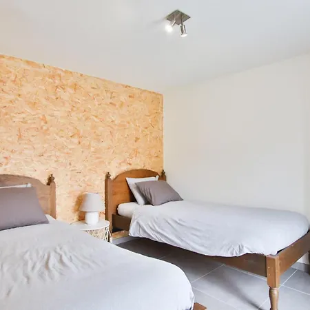Dom wakacyjny Domaine Prive - Piscine, Home-cinema & 100 Calme Gembloux