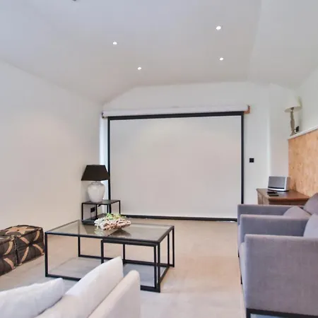 Domaine Privé - Piscine, Home-cinéma&100 Calme Casa vacanze *